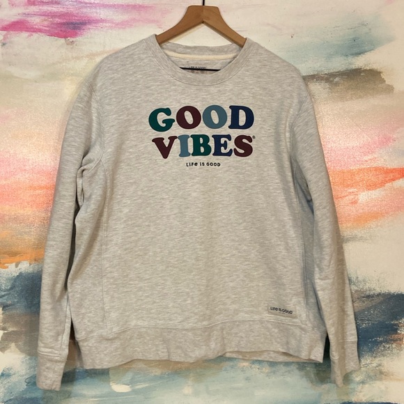 Life Is Good Other - 🔥EC🔥Life Is Good Cotton Reverse Weave Crewneck Embroidered Sweatshirt.
